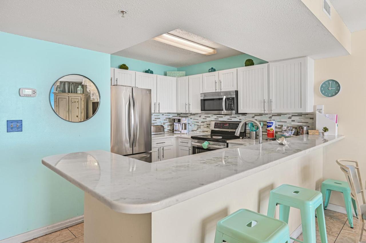 Pelican Beach Resort Rentals Дестин Экстерьер фото