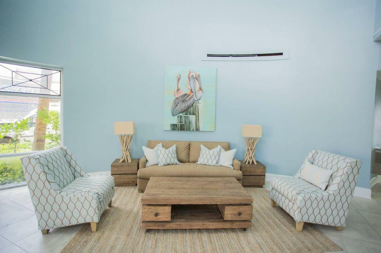 Pelican Beach Resort Rentals Дестин Экстерьер фото