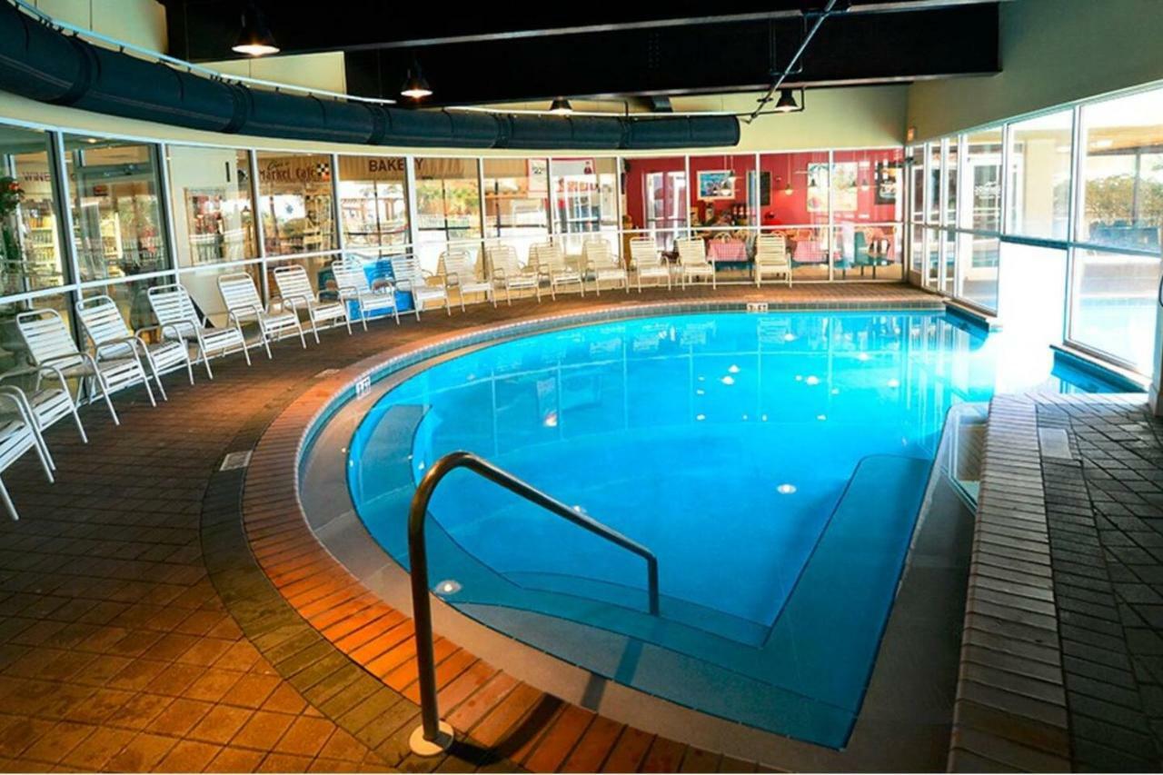 Pelican Beach Resort Rentals Дестин Экстерьер фото